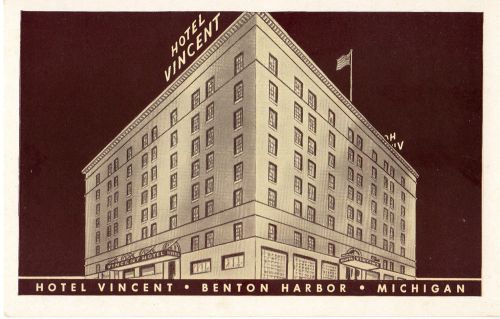 Hotel Vincent, Benton, Michigan Vintage Old Postcard