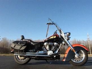 2002 INDIAN CHIEF ROADMASTER ORANGE AND BLACK VANCE AND HINES EXHAUST