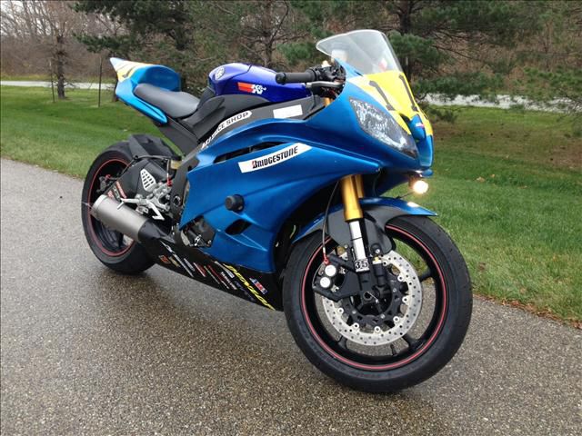Used 2006 Yamaha YZF R6R for sale.
