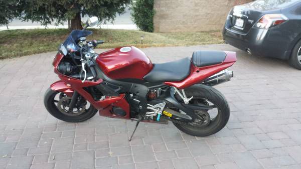 04 red Yamaha R6