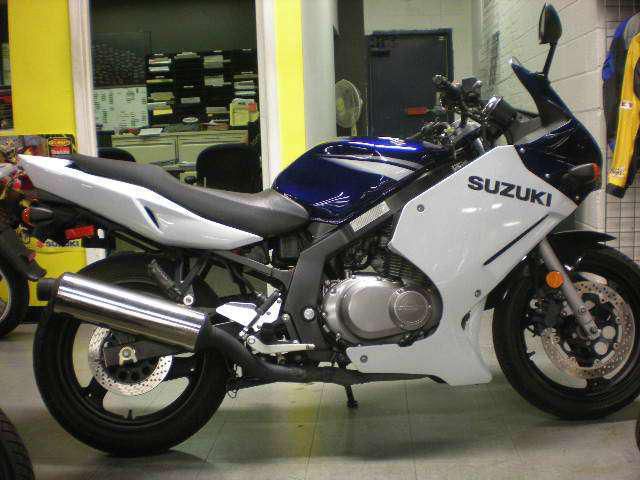 2006 suzuki gs500f  sportbike 