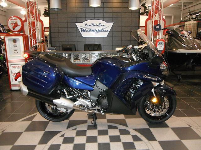 New 2013 kawasaki concours 14 abs touring * clearance sale * 2.75% local finan
