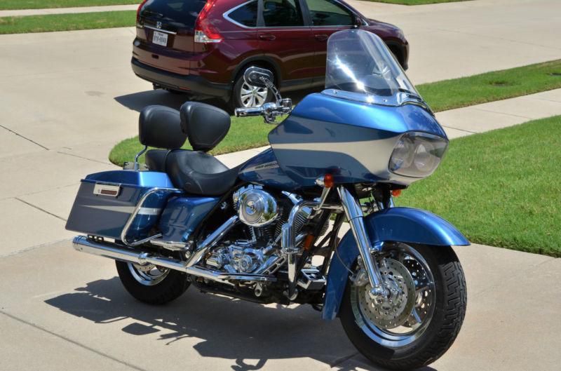 2005 chopper blue harley davidson road glide in great condition