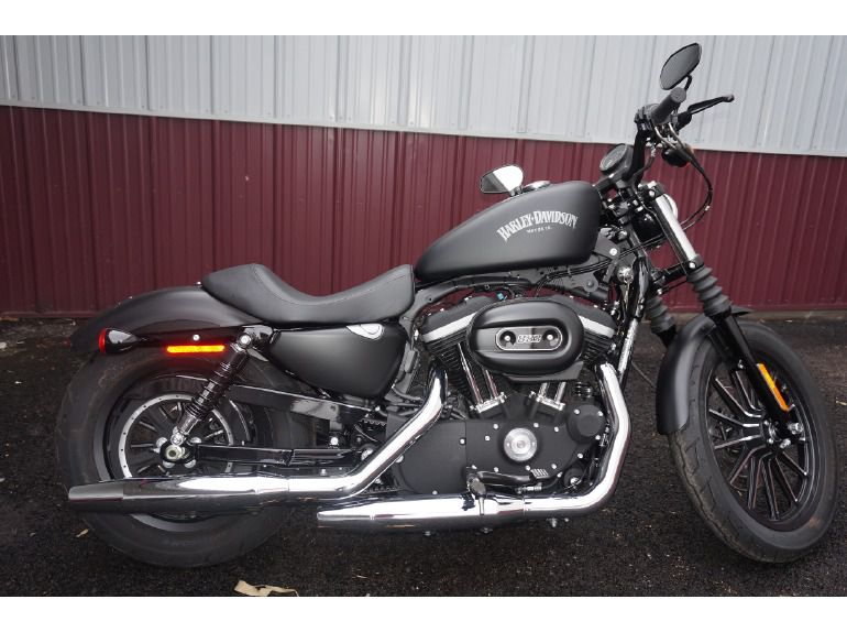 2013 Harley-Davidson Sportster 883 Iron 