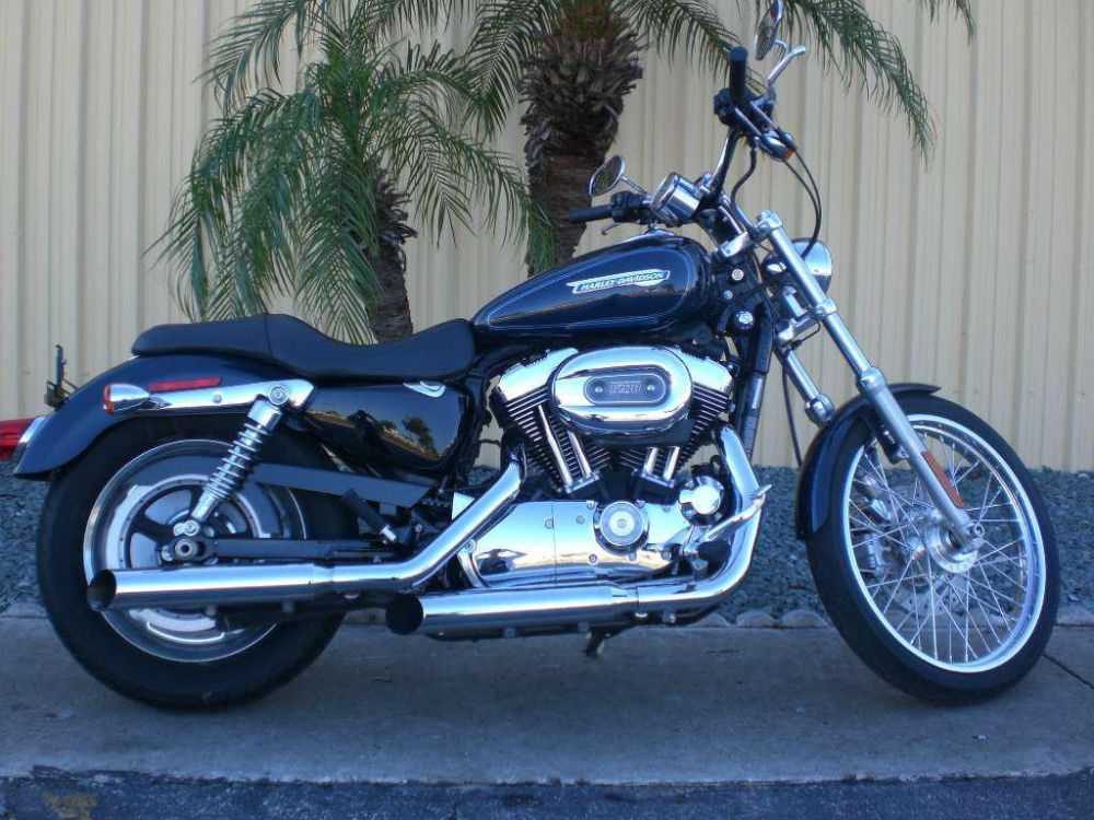 2009 Harley-Davidson XL 1200C Sportster 1200 Custom Cruiser 
