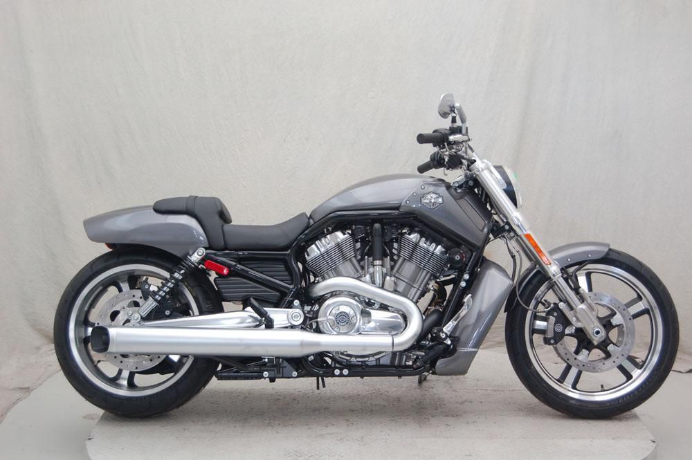2014 Harley-Davidson VRSCF Cruiser 