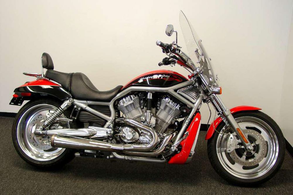 2007 Harley-Davidson VRSCAW V-Rod Cruiser 
