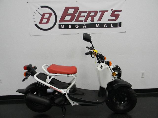 2013 honda ruckus  scooter 