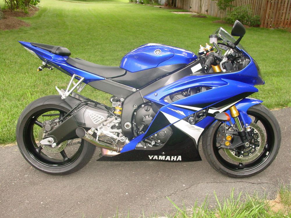 2008 yamaha yzf-r6  sportbike 