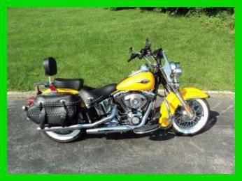 LOW MILES!!! 2011 Harley-Davidson® Softail® FLSTC Heritage Softail Classic Used