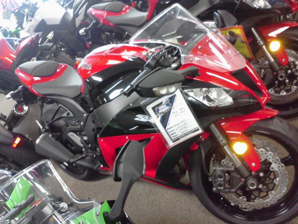 2012 Kawasaki ZX 10R Sportbike 