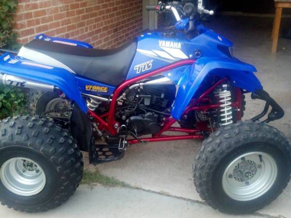 Very clean 2004 Yamaha Blaster with title