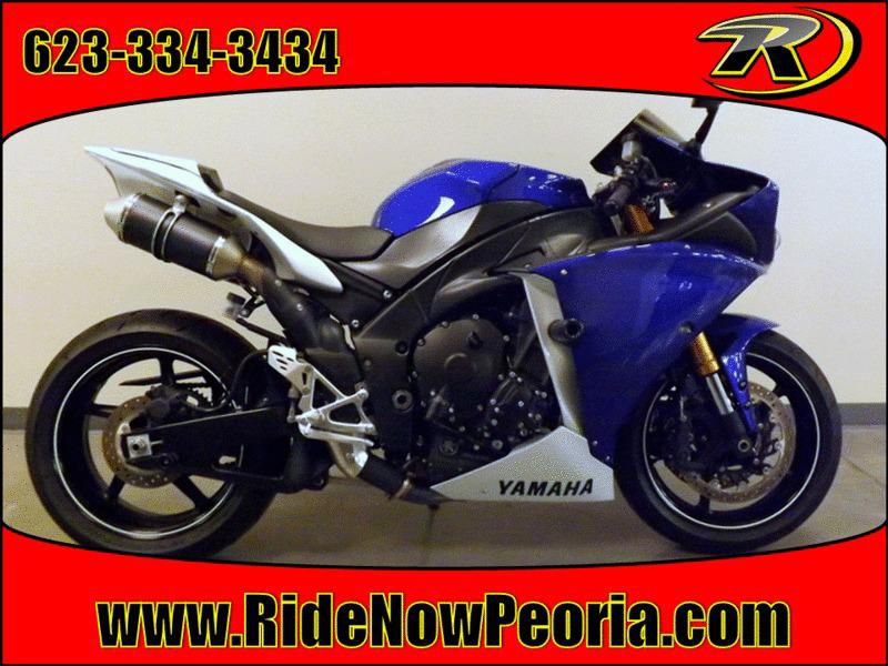 2011 Yamaha YZF R1 Sportbike 