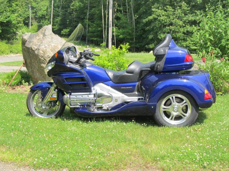 2003 Honda Goldwing 1800 Trike Low miles Roadsmith IRS