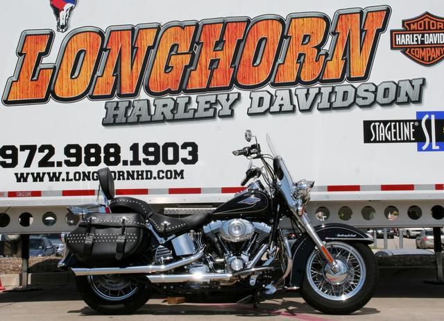 2011 Harley-Davidson FLSTC - Heritage Softail Classic Standard 