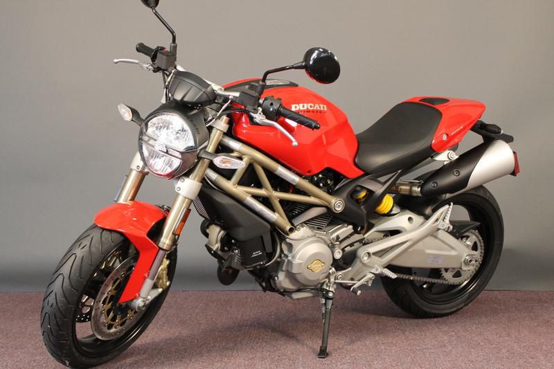 Ducati 696 MONSTER 20th Anniversary 2013 - Galerie moto 