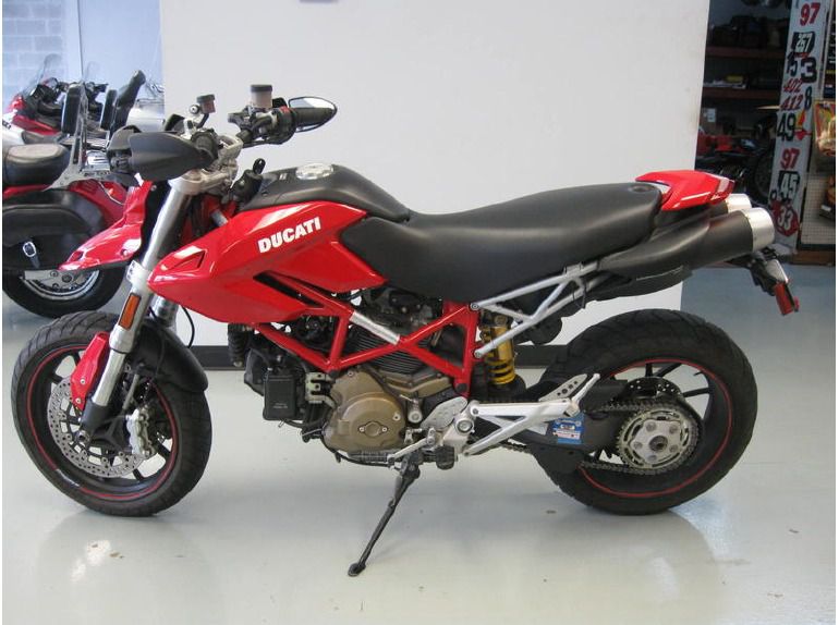 2008 Ducati Hypermotard 