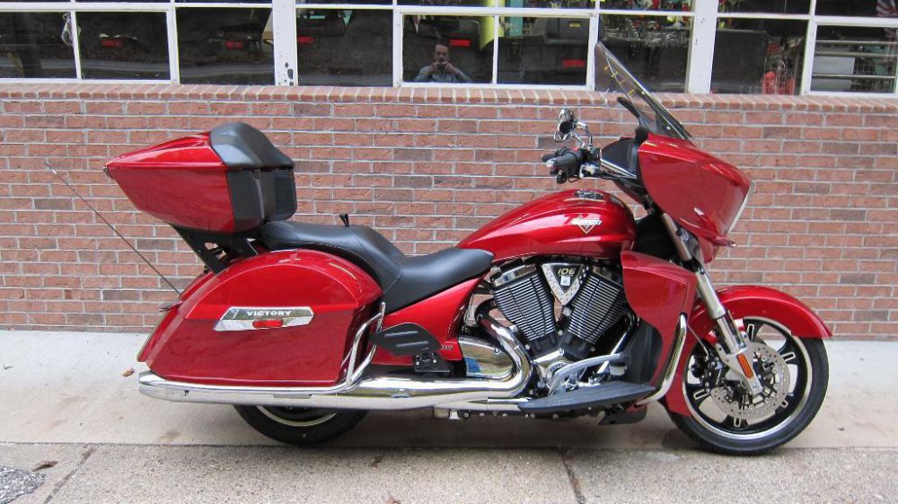 2013 victory cross country tour  touring 