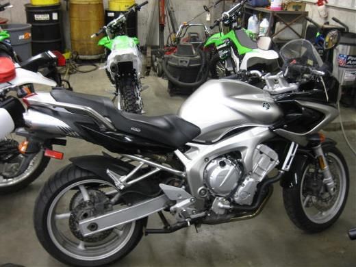 2004 yamaha fz6 600cc  sportbike 