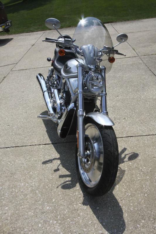 2003 Harley Davidson Vrod 100th Anniversary Edition