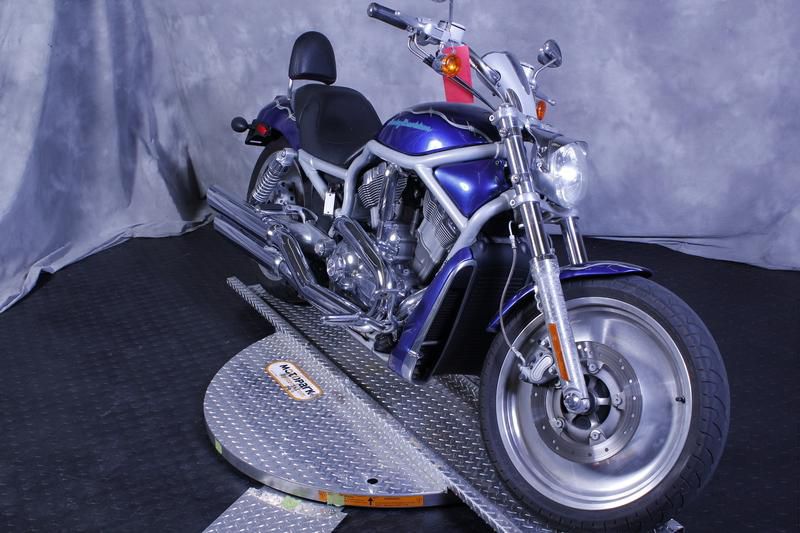 2002 Harley-Davidson VRSCA Cruiser 
