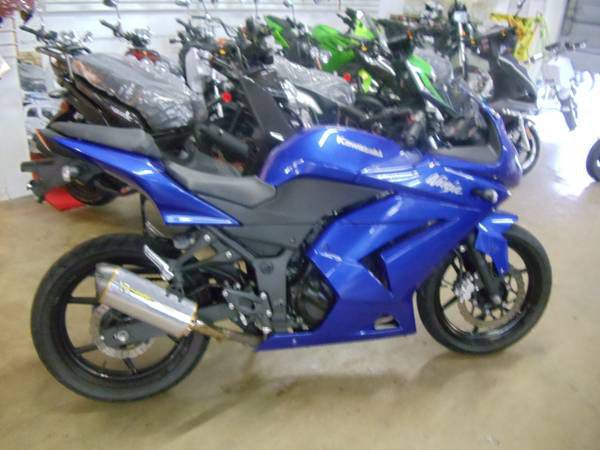 2009 kawasaki ninja 250 for sale! low miles! two bros. exhaust! **