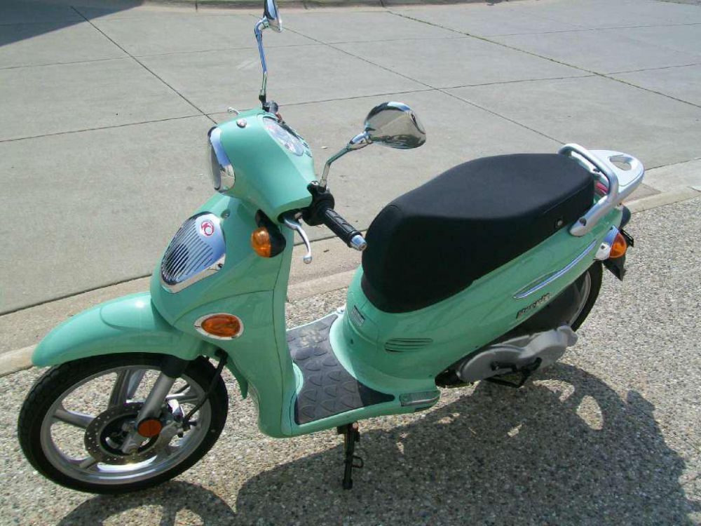 2009 Kymco People S 125 Scooter 
