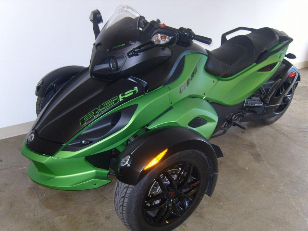 2012 can-am spyder rs-s se5  sport touring 