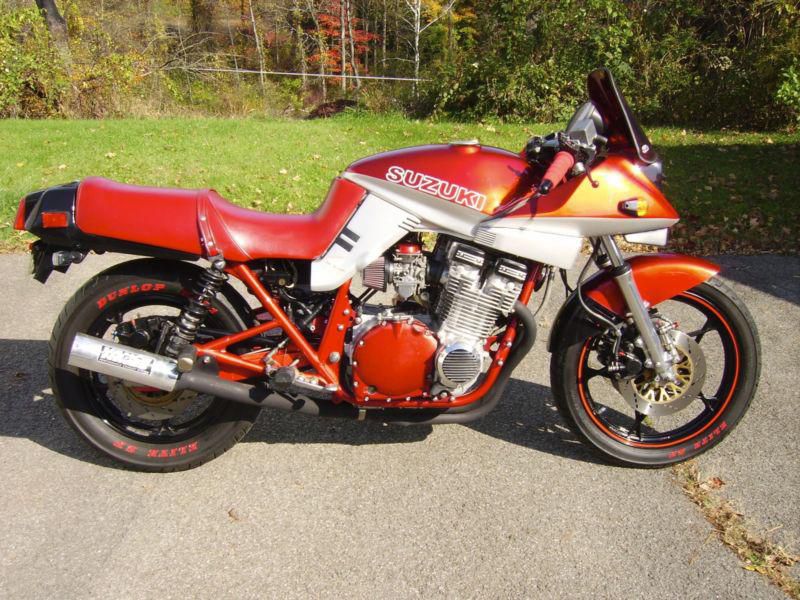 1982 suzuki gs1000sz katana - low mileage collectors superbike
