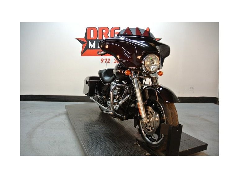 2011 Harley-Davidson Street Glide FLHX 