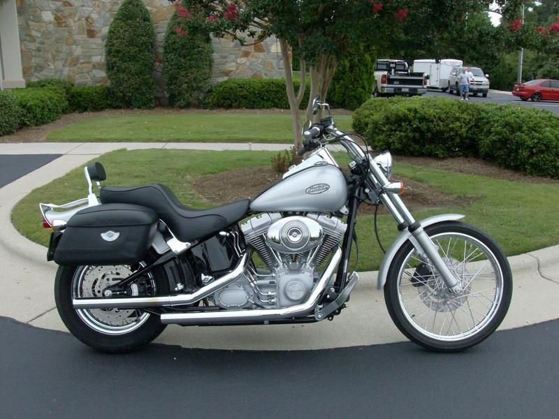 2005 Harley-Davidson FXSTI - Softail Standard Cruiser 