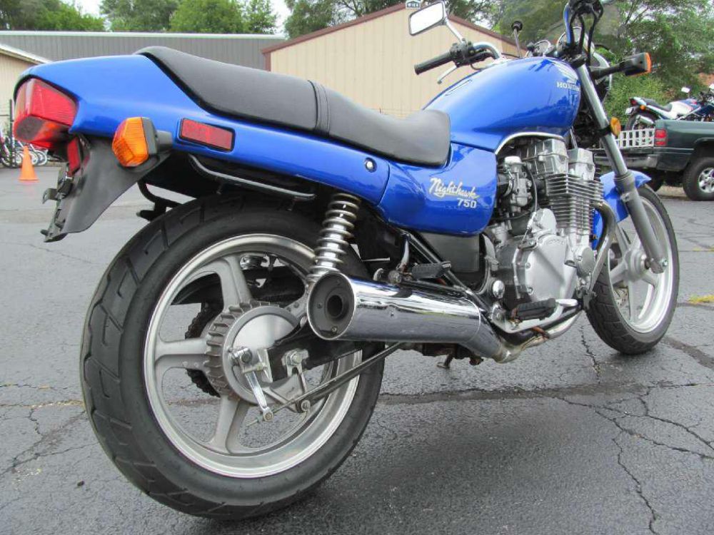1993 Honda CB750 Nighthawk Standard 