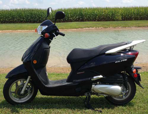 Used 2010 honda elite motor scooter