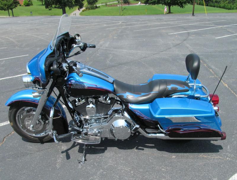 2006 HARLEY DAVIDSON STREET GLIDE SPECIAL EDITION ONLY 200 MADE NUMBERED HARLEY