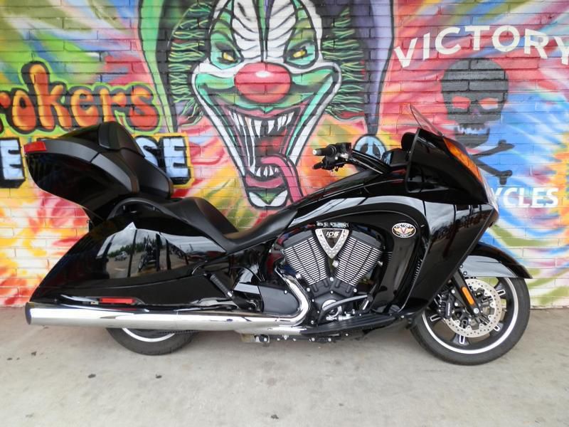 2011 Victory Vision 8-Ball Touring 
