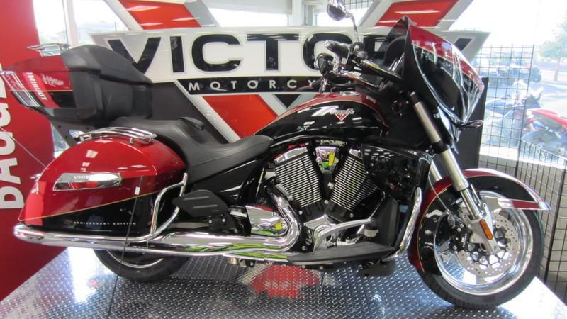 2014 victory cross country 15th anniversary limited-e  cruiser 
