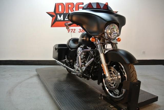 2013 Harley-Davidson Street Glide FLHX Cruiser 