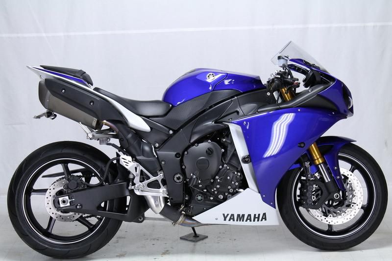 2011 Yamaha YZF R1 