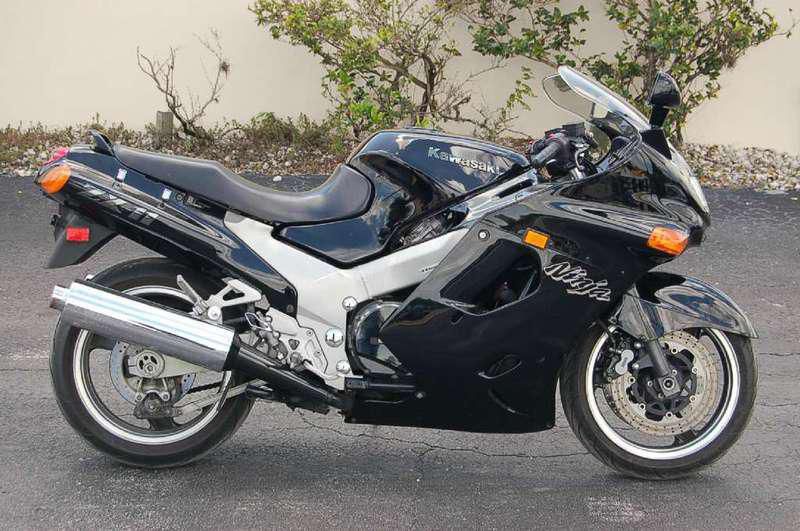 1998 Kawasaki ZX1100 Sportbike 