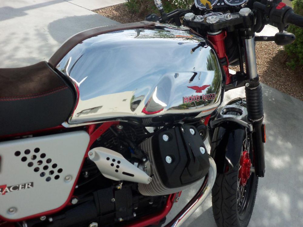 2013 Moto Guzzi V7 Racer Sportbike 