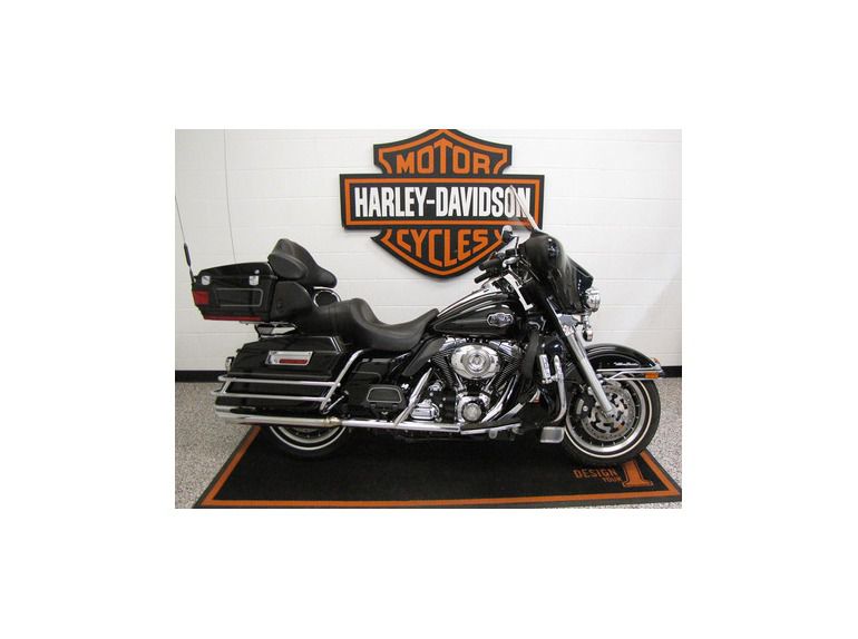 2008 Harley-Davidson Ultra Classic Electra Glide - FLHTCU 