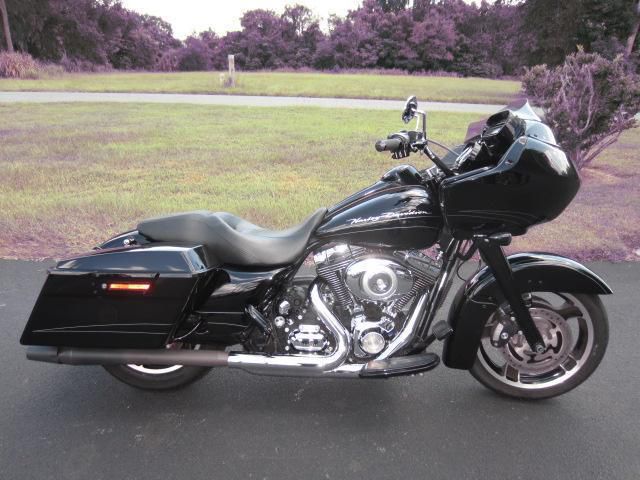 2010 Harley-Davidson FLTRX Road Glide Custom Touring 