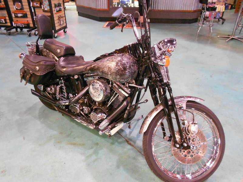 1997 Harley-Davidson FXSTSB Bad Boy Custom 