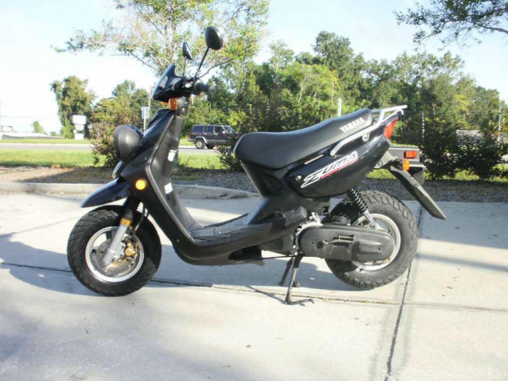 2002 Yamaha Zuma Scooter 