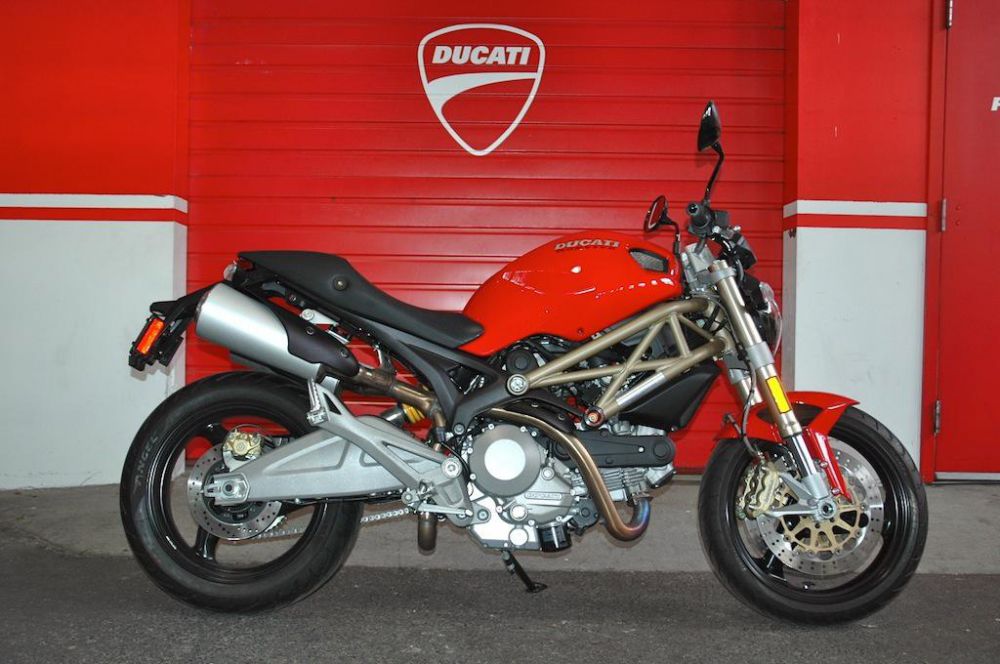 2013 Ducati Monster 696 20th Anniversary for sale on 2040 