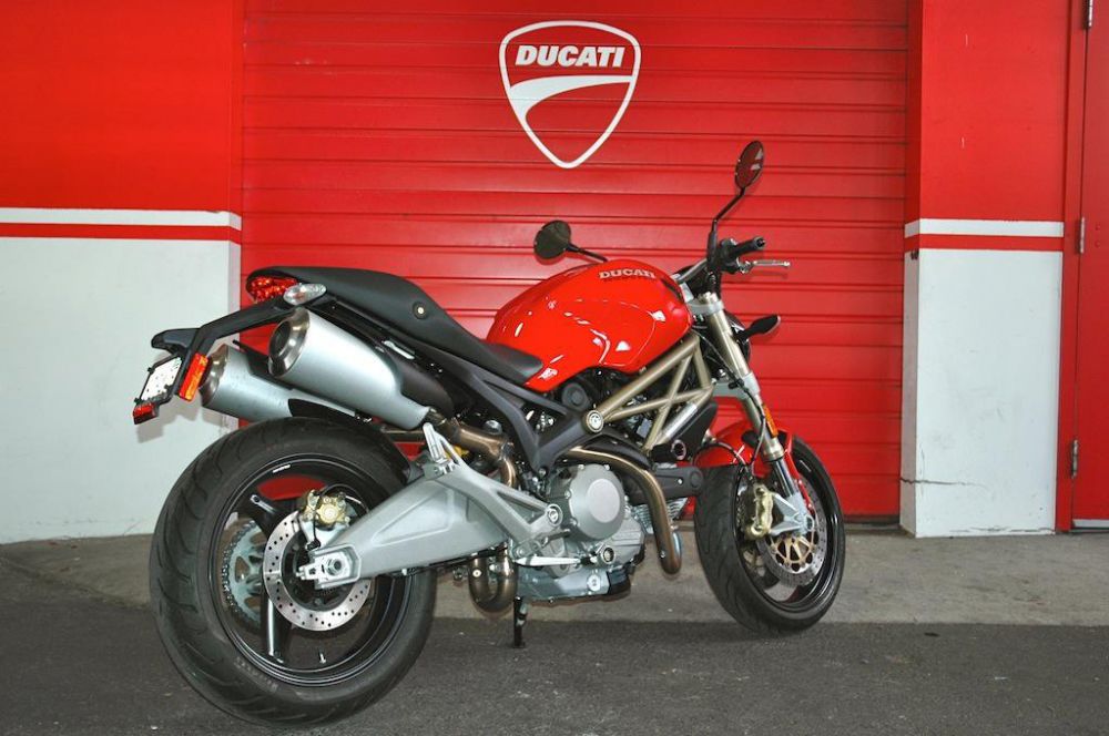 2013 Ducati Anniversary Monster 696 ABS 35KW