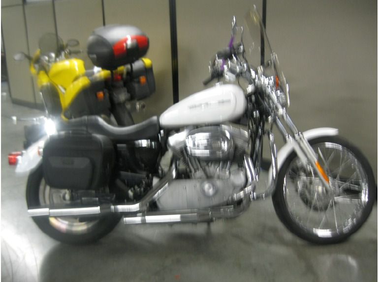 2006 Harley-Davidson 883 Custom XL883C 