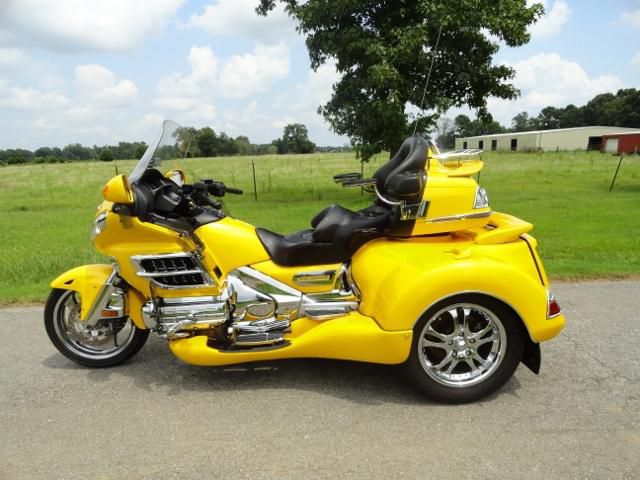 2010 Honda Goldwing GL1800 Hot Rod Yellow Roadsmith Trike
