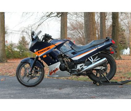 2005 kawasaki ninja 250 r - 8600 miles - runs good - 60 mpg
