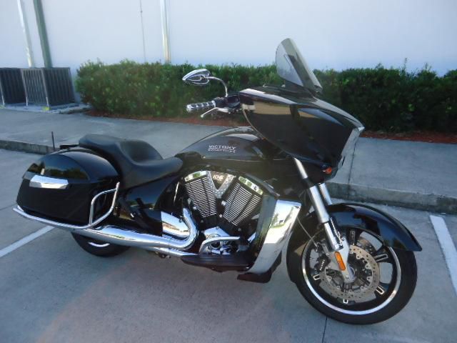 2012 Victory Cross Country..ABS..Pristine Shape !!!